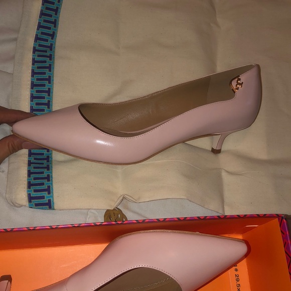 cap-toe-pump-angle.  Tory Burch pumps * NOT FOr SALE*